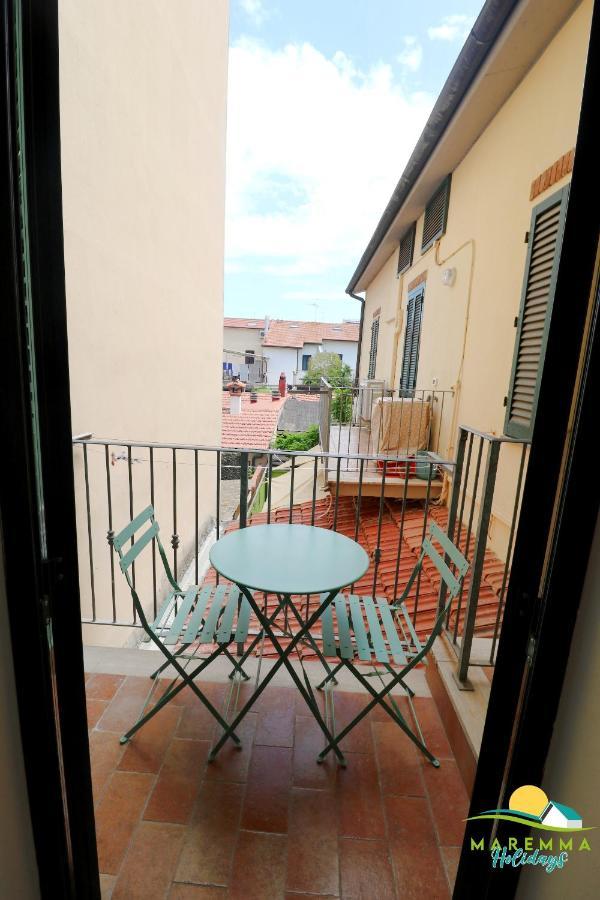 Maremma Holidays -Residenza Olesia ฟอลลอนนีกา ภายนอก รูปภาพ